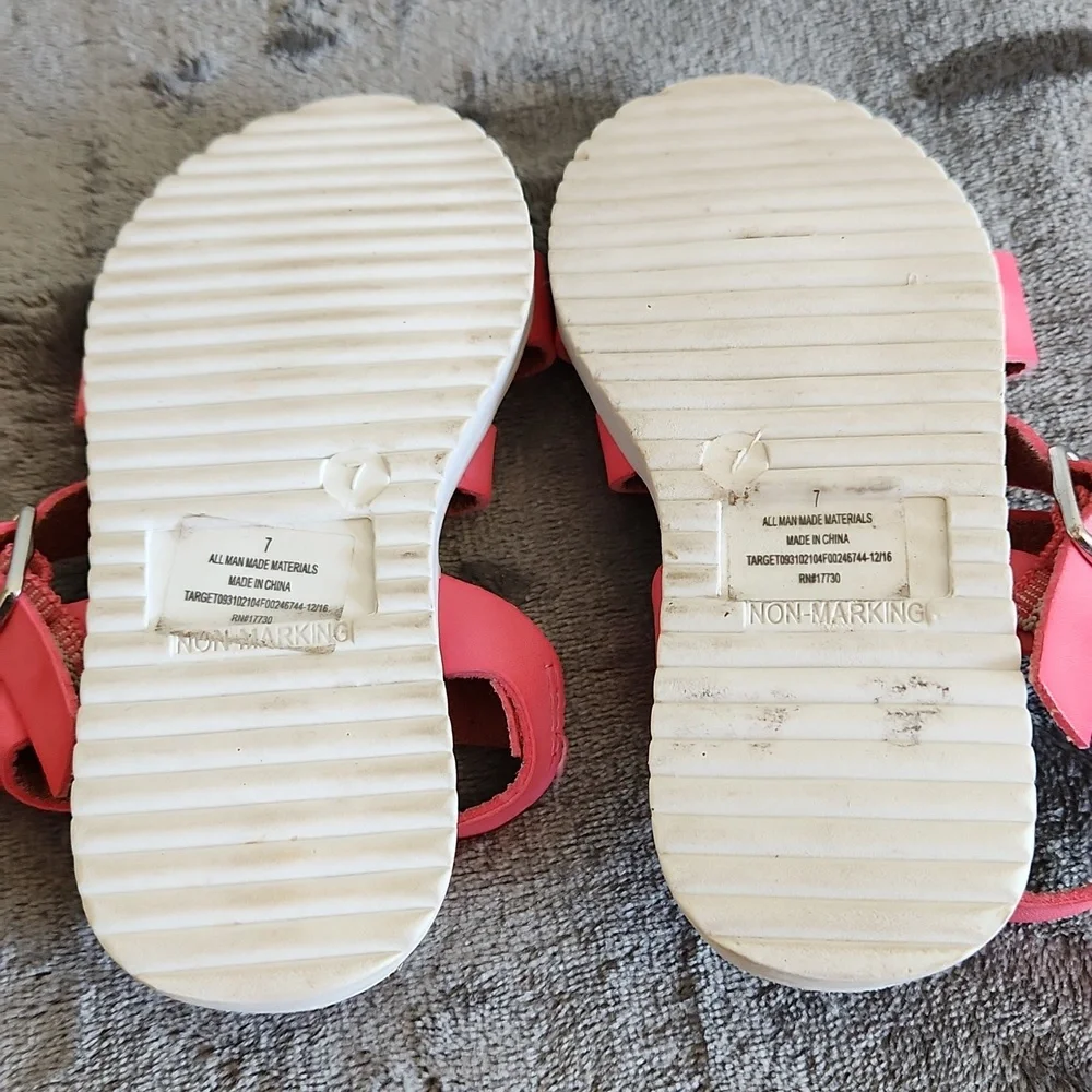 Cat & Jack, Girl's, Sz 7, Sandle, Salmon Color, 2 Buckles Adjustable - Picture 7 of 9